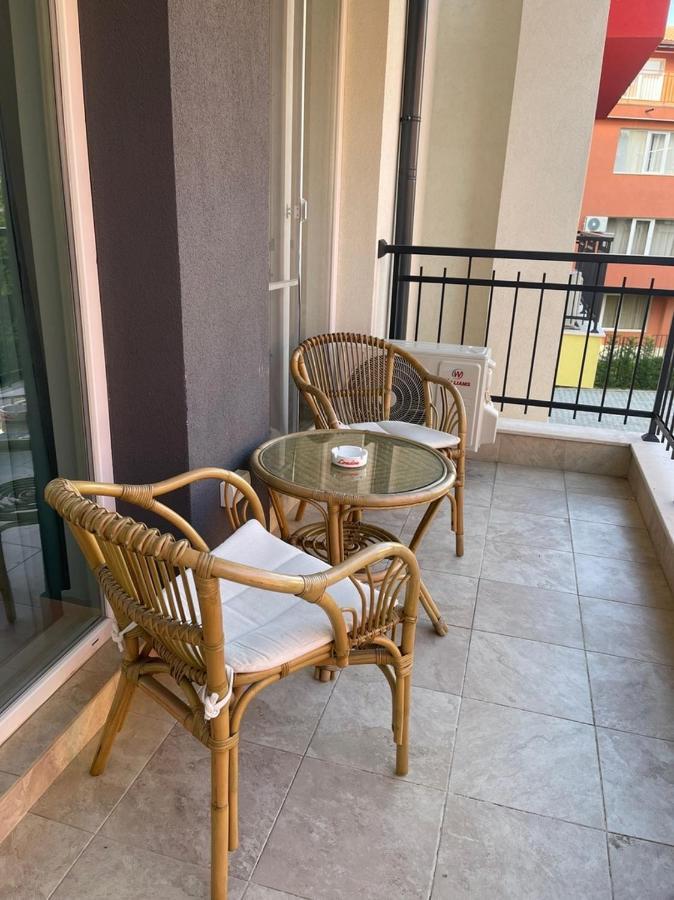 Sun&Moon Apartment Obzor Dış mekan fotoğraf